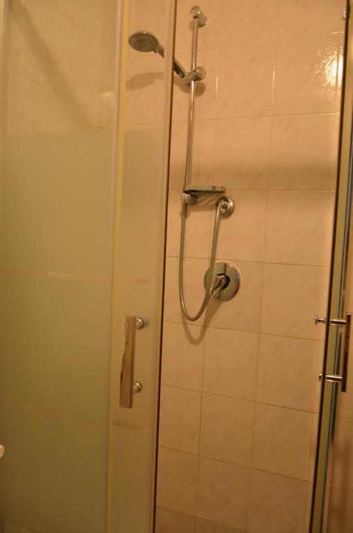 Hotel Nizza มิลาน ภายนอก รูปภาพ