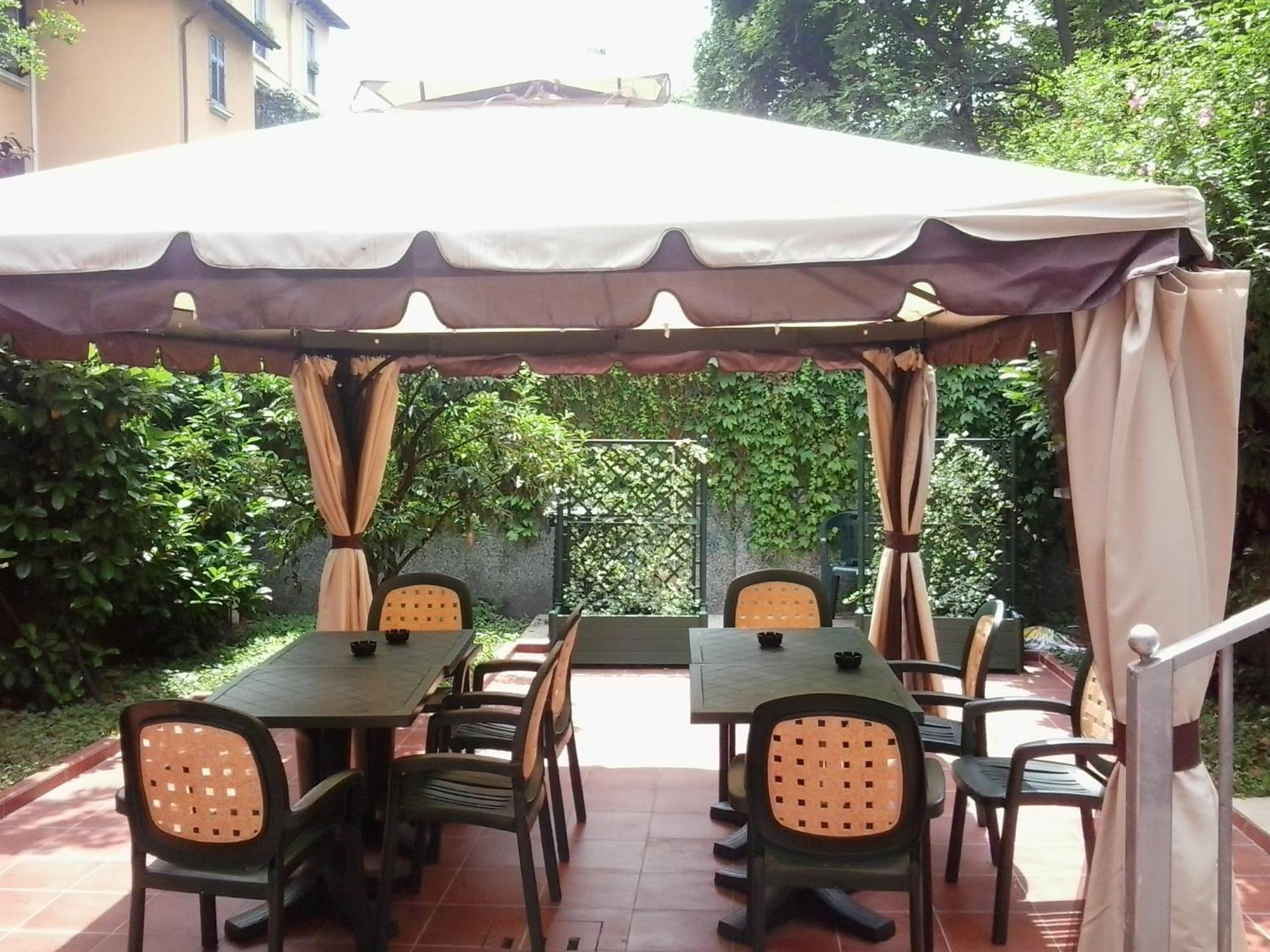 Hotel Nizza มิลาน ภายนอก รูปภาพ
